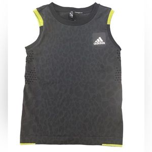 Adidas Women's Size Medium Tennis Top